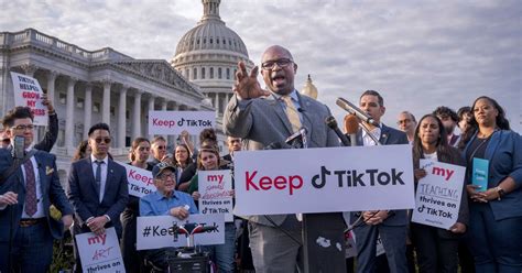 Members of Congress on TikTok defend app’s reach to voters